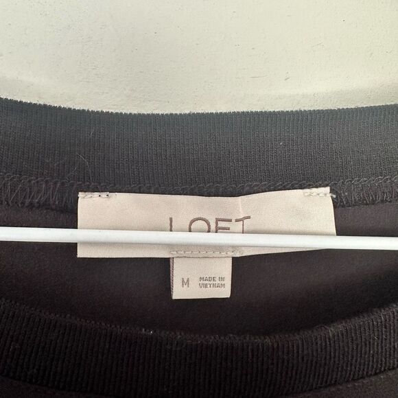 Ann Taylor Loft Women’s Medium Black Mesh Sleeve Blouse Career Workwear Dressy - Picture 2 of 5